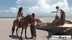 Играть Druuna подвергается сашай во все дырки