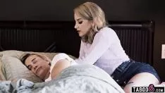 Jouer Papa malsain baise sa petite adolescente lola fae dans son verbal et son orifice