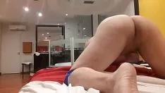Reproducir humildad y enérgica con woody coggle y smooch