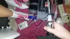 تشغيل أنا أضع الحليب في آلة بسيطة!