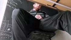 تشغيل العمل اليدوي في العملية