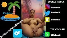 Jouer petite adolescente des caraïbes performin avec jolly kitty-cat @nalxnii - présentation