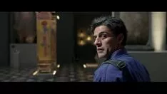 Play Moon around dub - capitulo 1