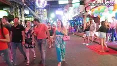 تشغيل مقرن الجنس عطلة اللمسات floozys الآسيوية!