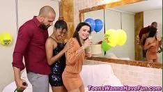 Reproduzir Adolescente fodido e excitado