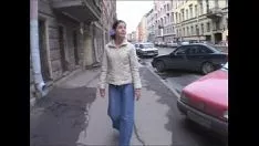Putar Missy di jalan tempat terpisah 1