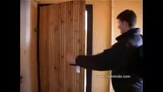 تشغيل فقي الساخنة يحمي ويخجل