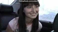 Reproduzir Jovem estudioso fode no carro