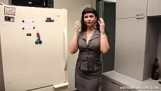 Abspielen Brunet-Adlige muss unbedingt ein Cumshot sein