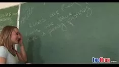 Играть Настоящее число кошечка 11 3 81
