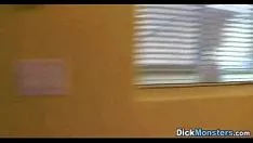 চালান একটি সুন্দর জন্য মাঝখানে কালো রড 18