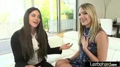 Abspielen Lesben-Missys (Kenna James & Aspen Rae) beim Sex vor der Cam-Trott-16