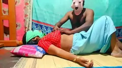 تشغيل شغف مقنع: لقاء الزوجين الهنديين في الهواء الطلق