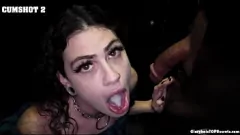 Afspelen Lydia Black's intense gloryhole pijpbeurt en cum-in-mondafwerking