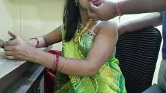 Играть Desi Bhabhi повышается с помощью Creampie!