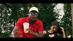 Reproduzir Mc william thompsonho e mc pp da vs - sai dessa garoa (gravação de vídeo